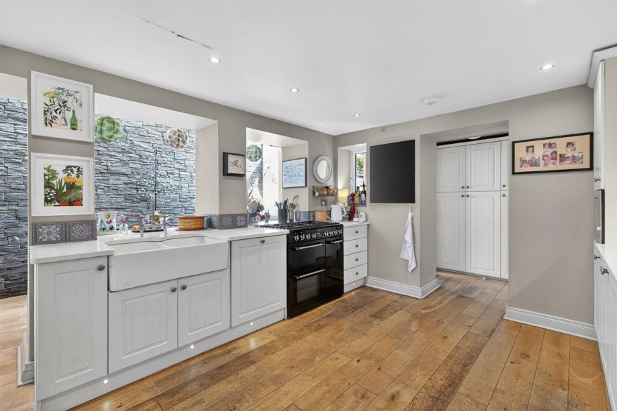 3 Carisbrooke Terrace