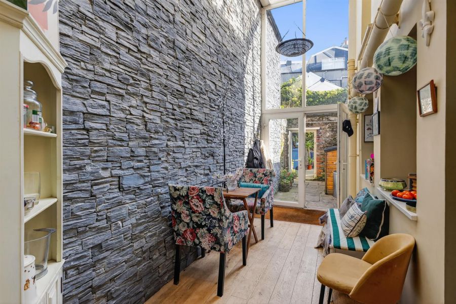 3 Carisbrooke Terrace