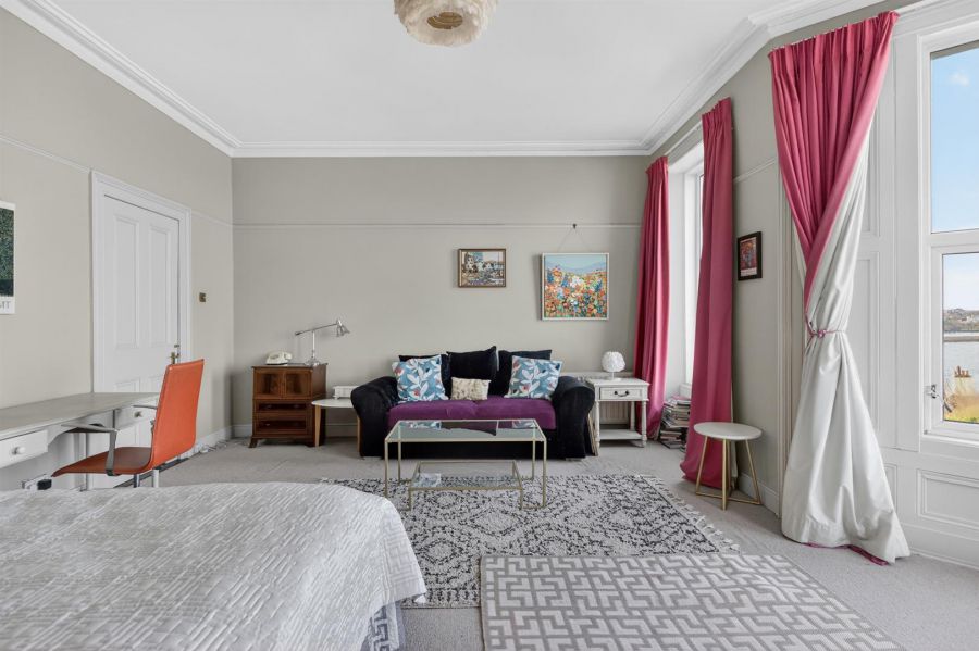 3 Carisbrooke Terrace