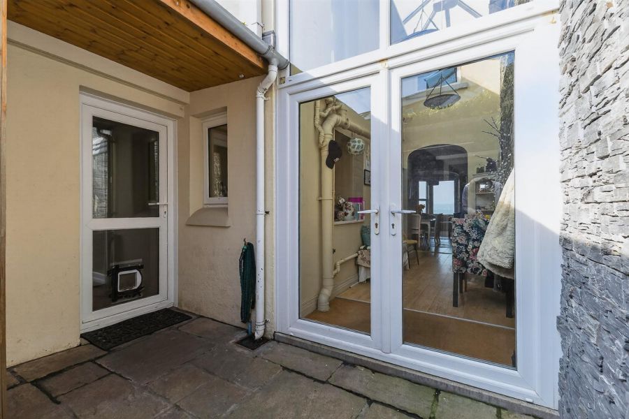 3 Carisbrooke Terrace