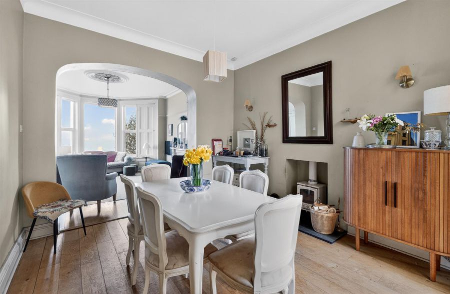 3 Carisbrooke Terrace