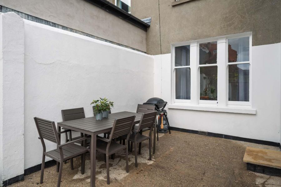 7 Shandon Drive