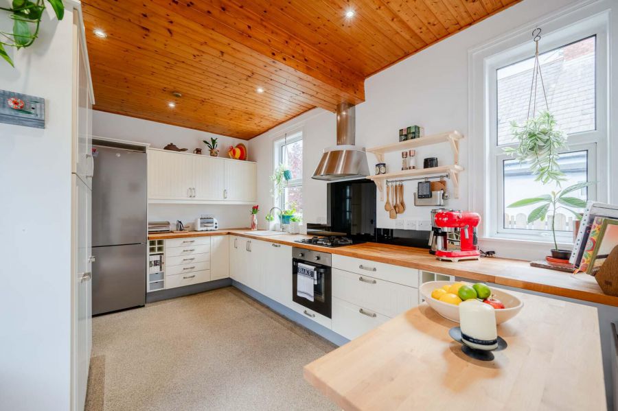 7 Shandon Drive