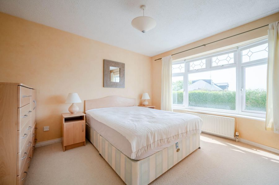 12A Andrews Shorefield