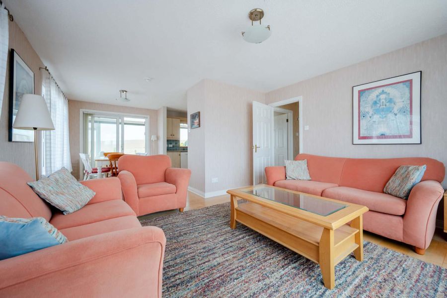 12A Andrews Shorefield