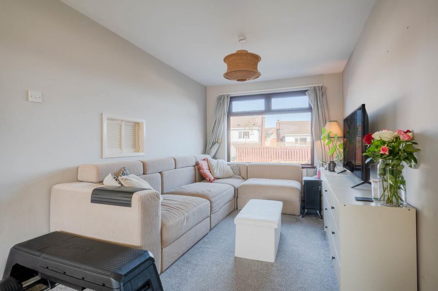 119 Towerview Crescent