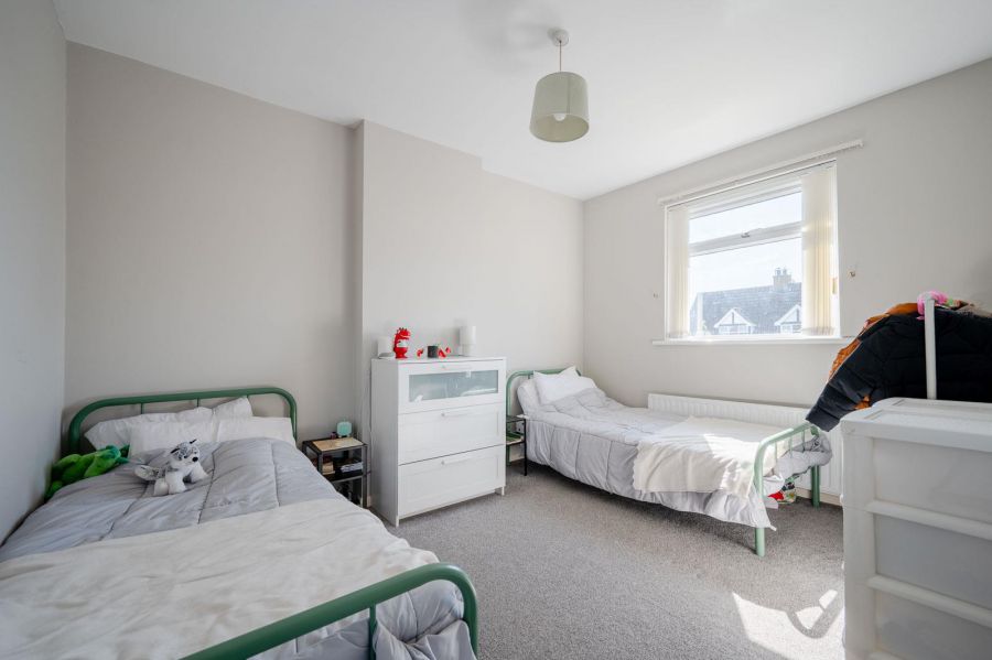 119 Towerview Crescent