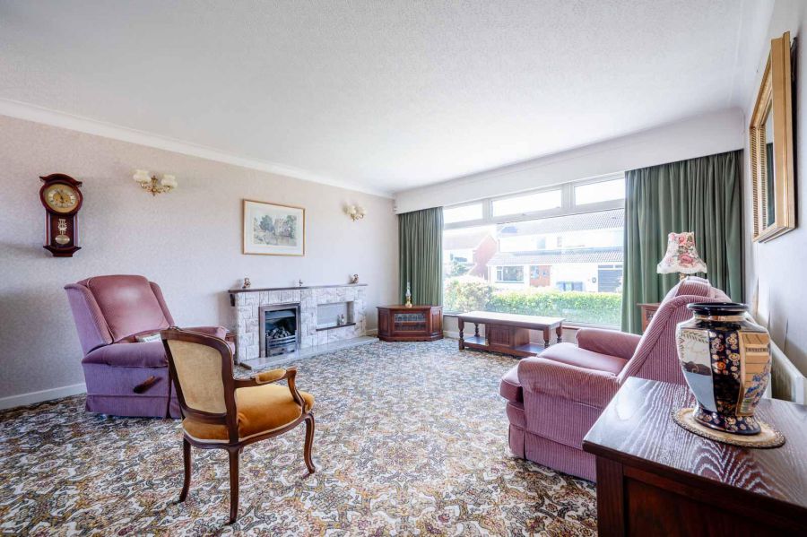 16 Cotswold Drive