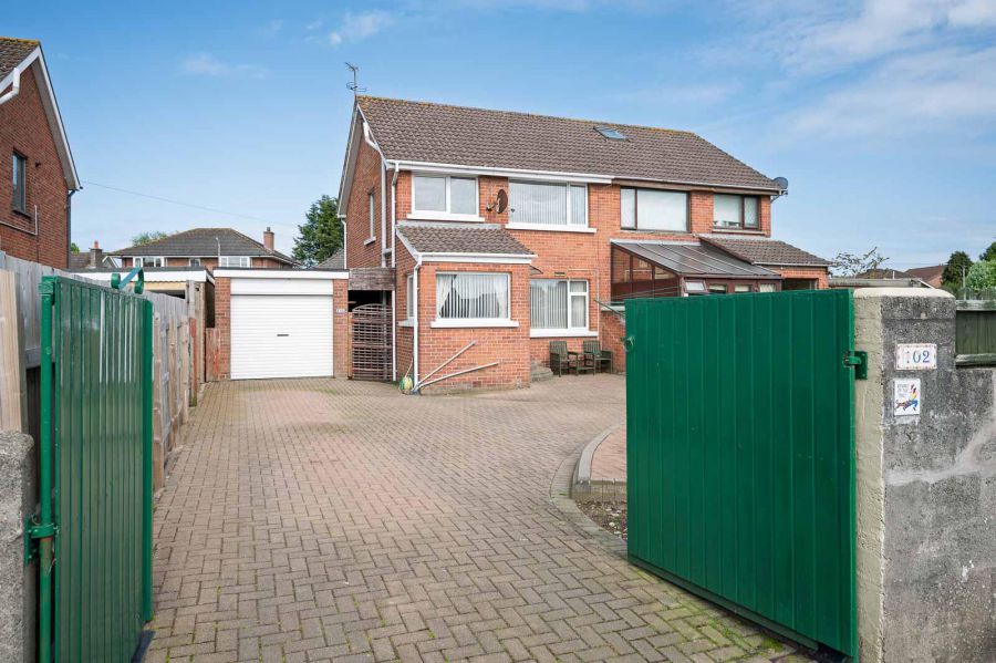 102 Old Gransha Road