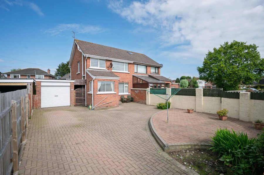 102 Old Gransha Road