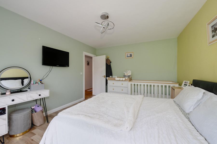 7 Thornhill