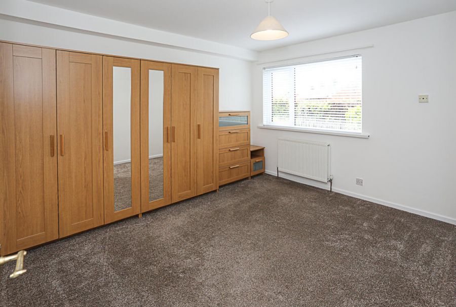 4 Abbey Court