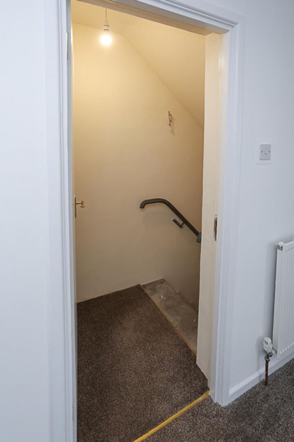 4 Abbey Court