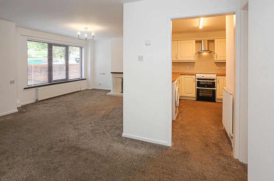 4 Abbey Court
