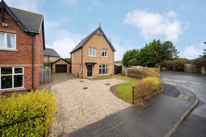 2a Cotswold Drive, bangor, BT20 4SF