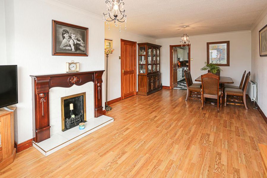 1 Lord Wardens Crescent