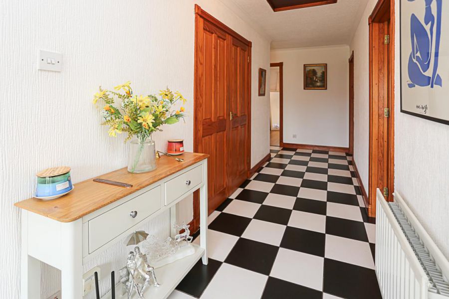 1 Lord Wardens Crescent