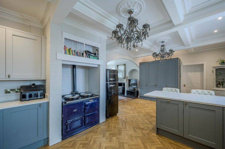 2c Maxwell Road