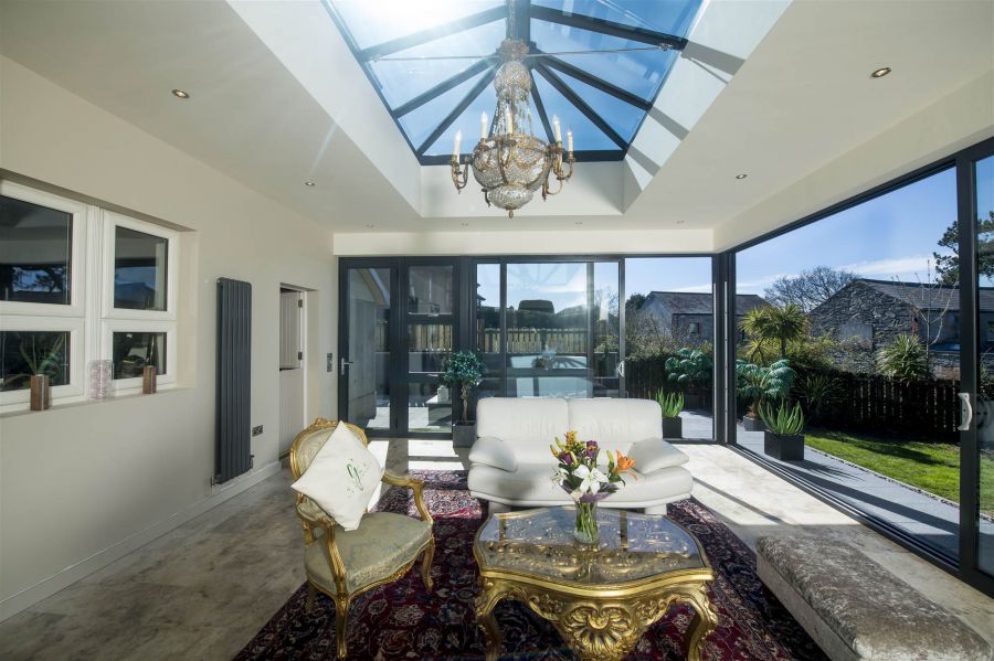 2c Maxwell Road