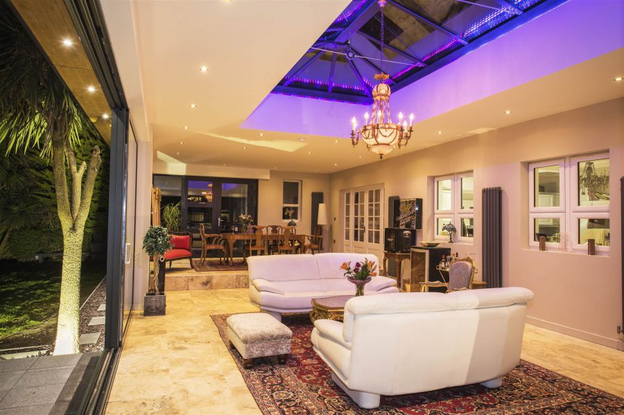 2c Maxwell Road
