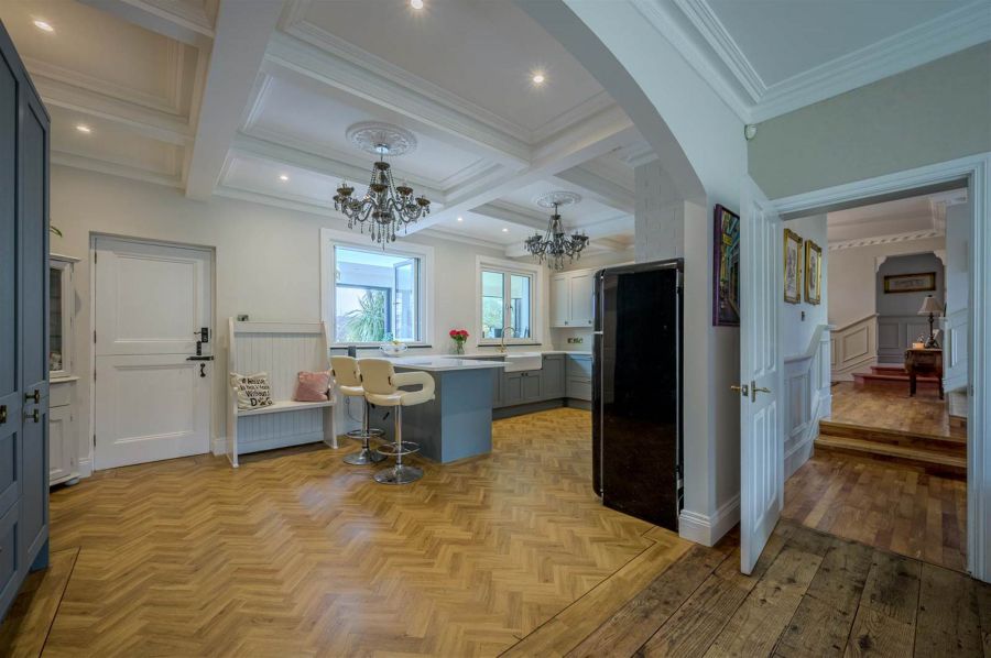 2c Maxwell Road