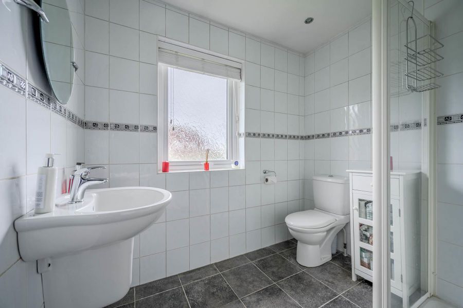 53 Chippendale Avenue