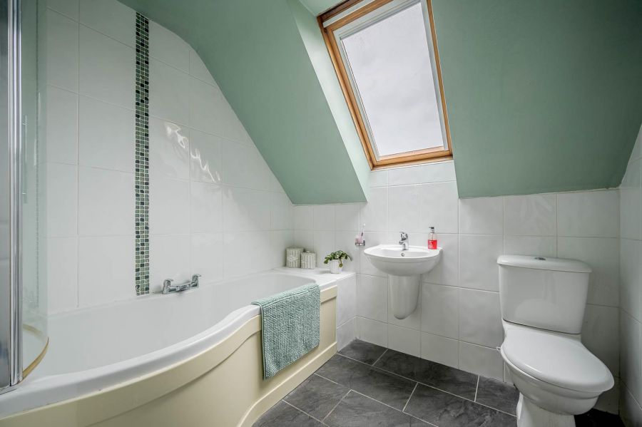 53 Chippendale Avenue