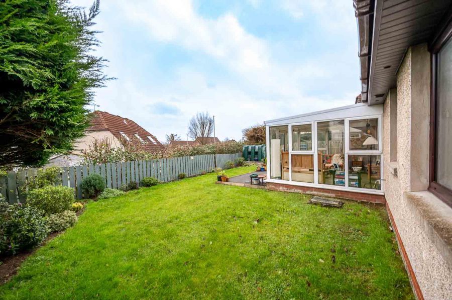 53 Chippendale Avenue