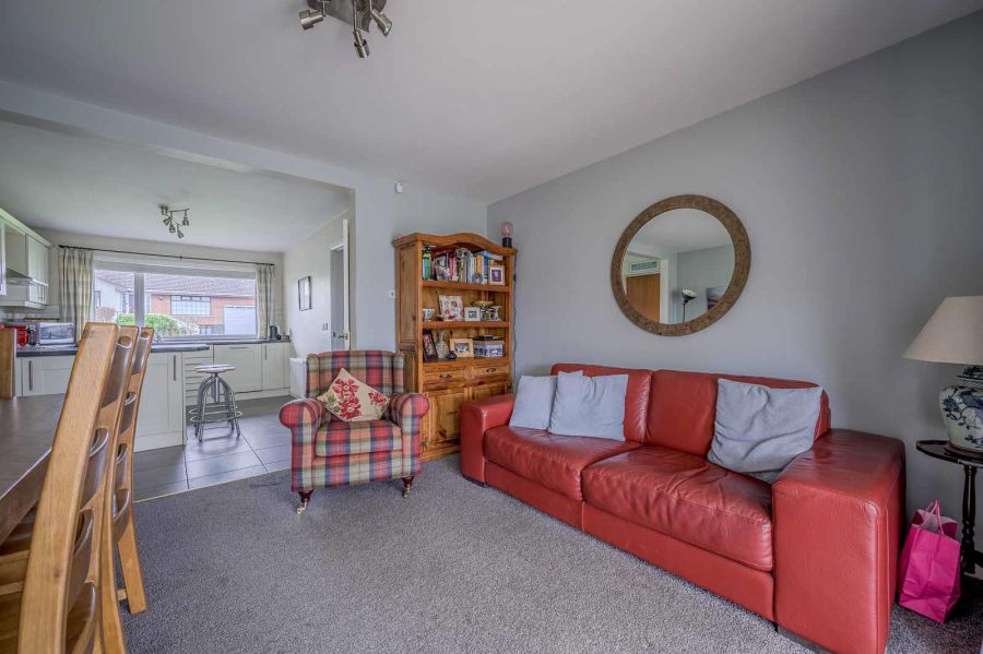 53 Chippendale Avenue