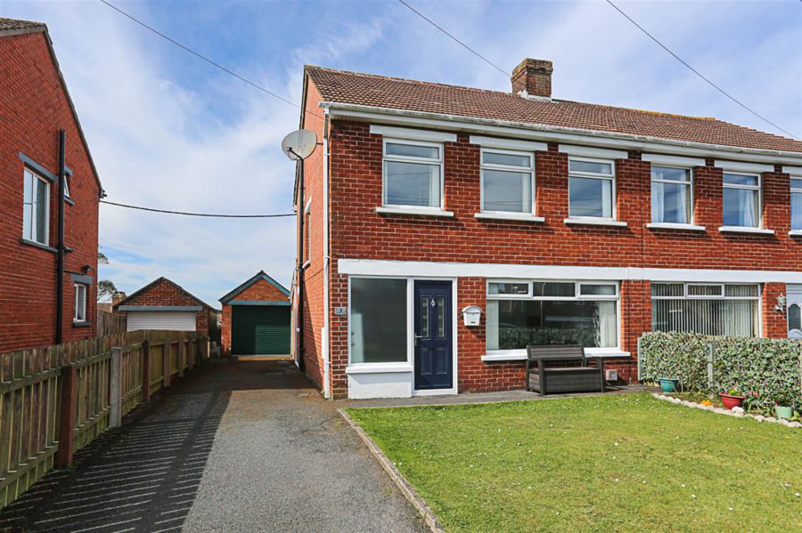5 Church Crescent