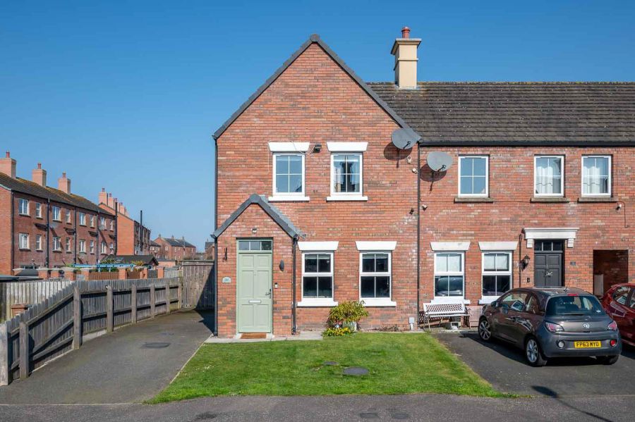 130 Linen Crescent, Bangor, BT19 7JH