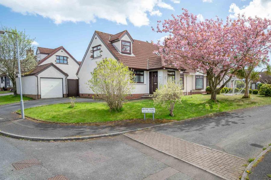 28 Irvine Park