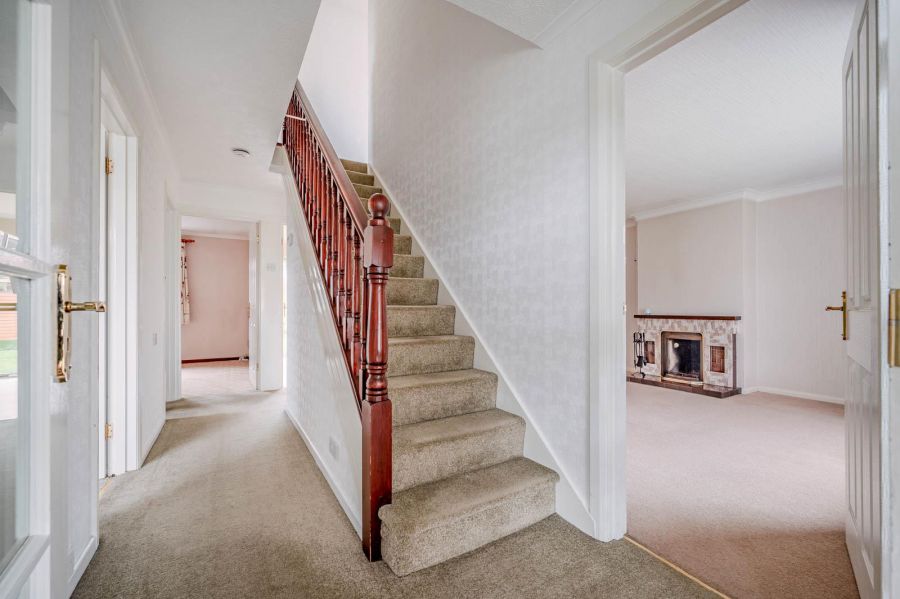 28 Irvine Park