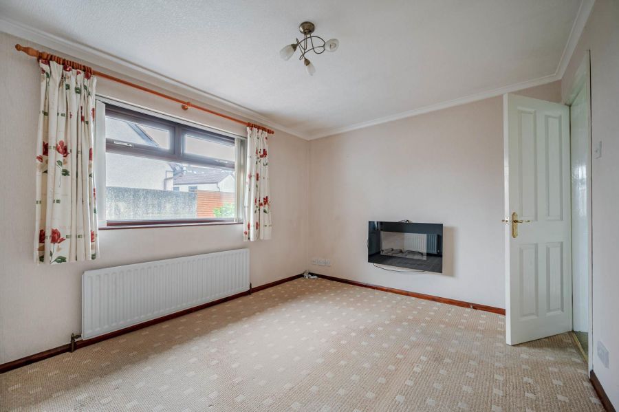 28 Irvine Park