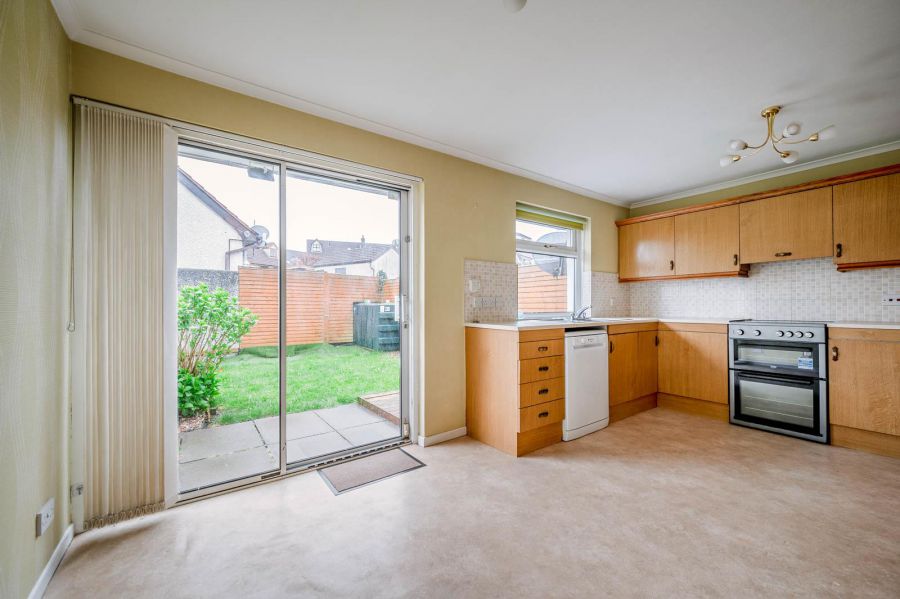 28 Irvine Park