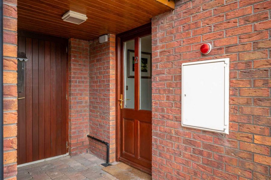 Flat 2 244 Clandeboye Road