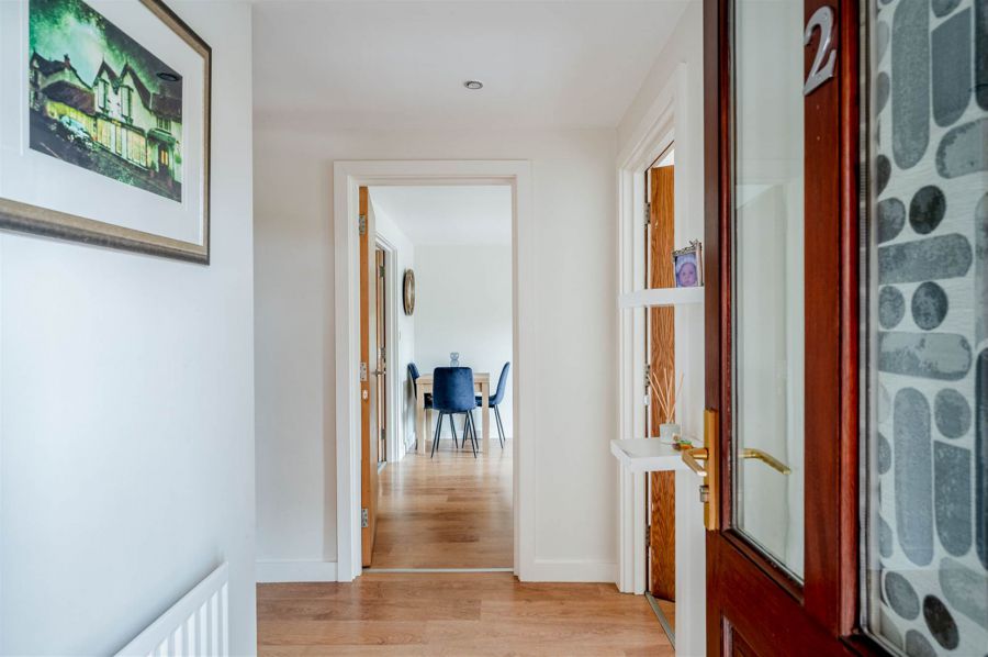 Flat 2 244 Clandeboye Road