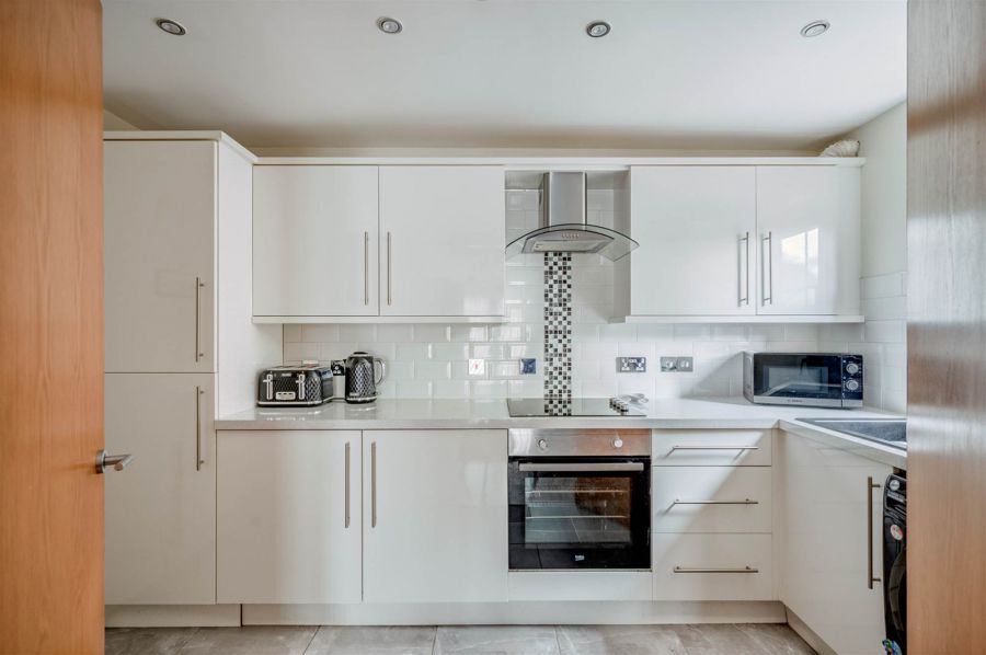 Flat 2 244 Clandeboye Road