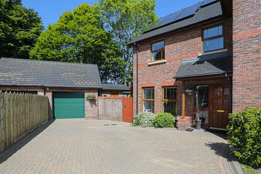 24 Walmer Grove