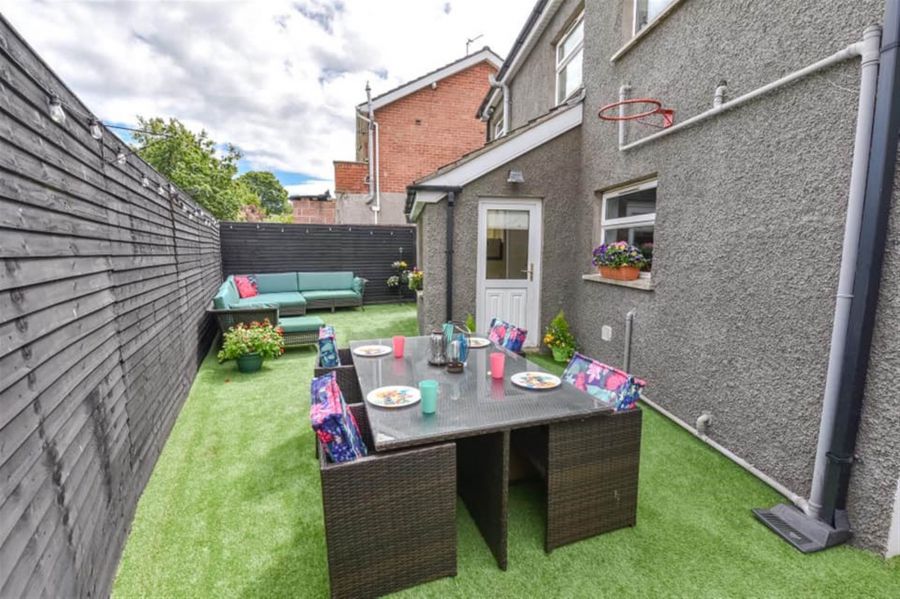 89 Donaghadee Road