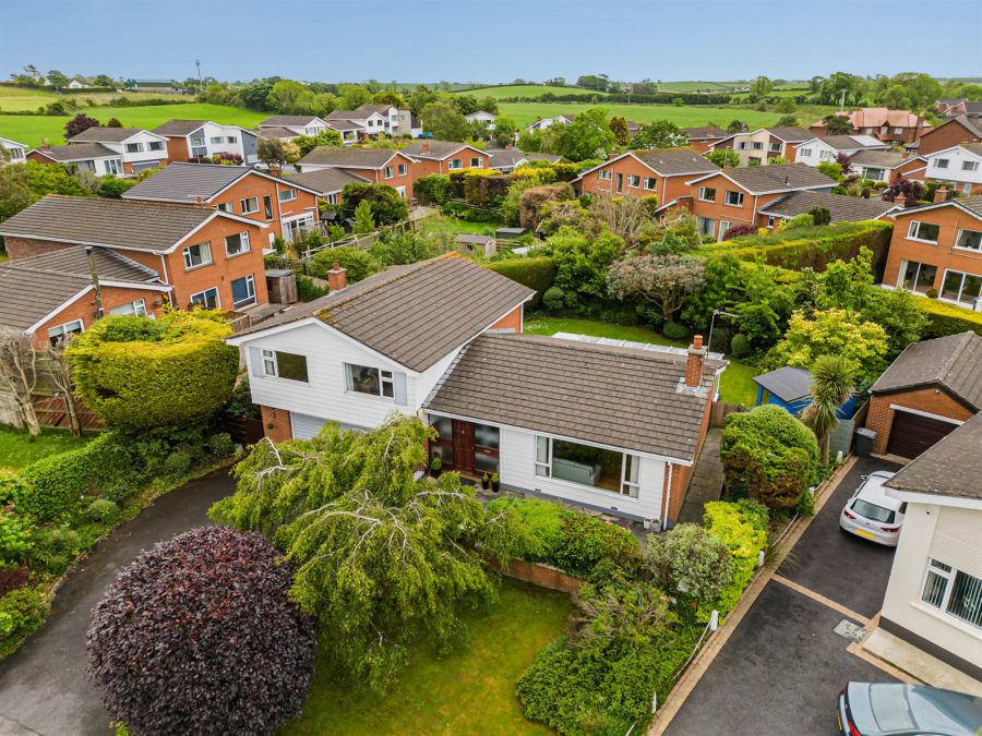 16 Deanfield