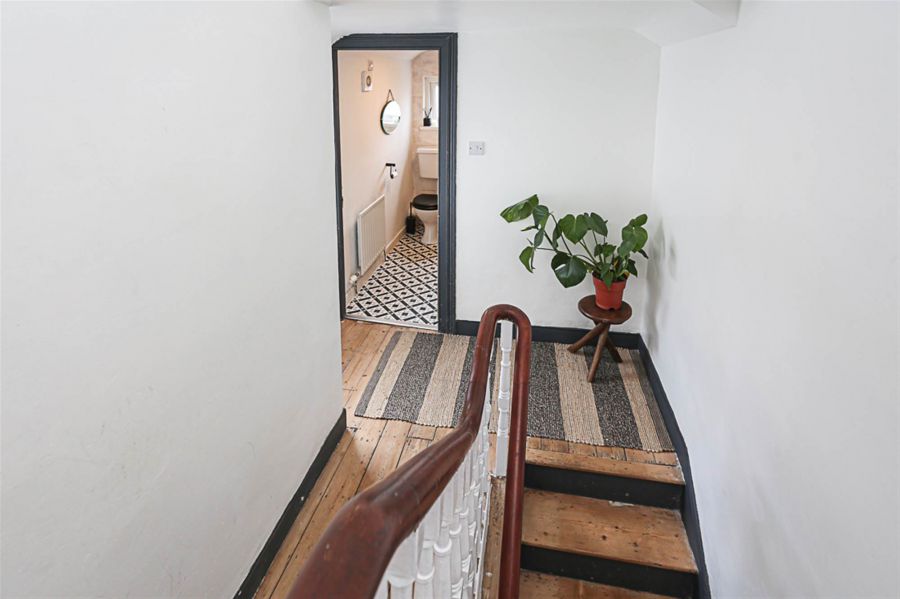 51 Railwayview Street