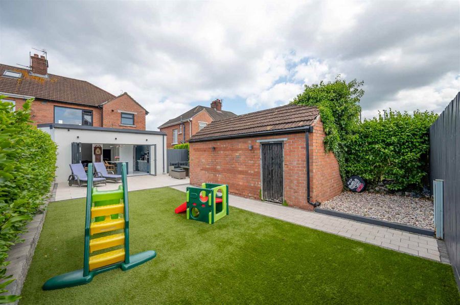 21 Crawfordsburn Road