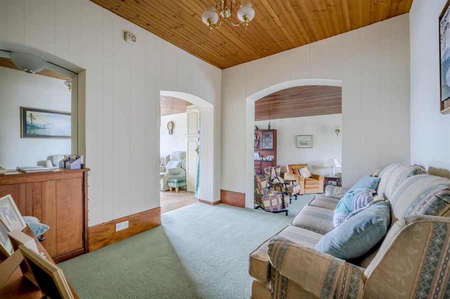 48 Killaire Park