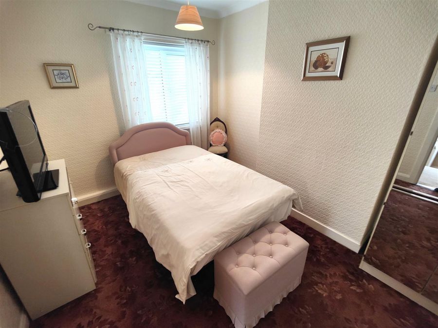 36 Ballysillan Park