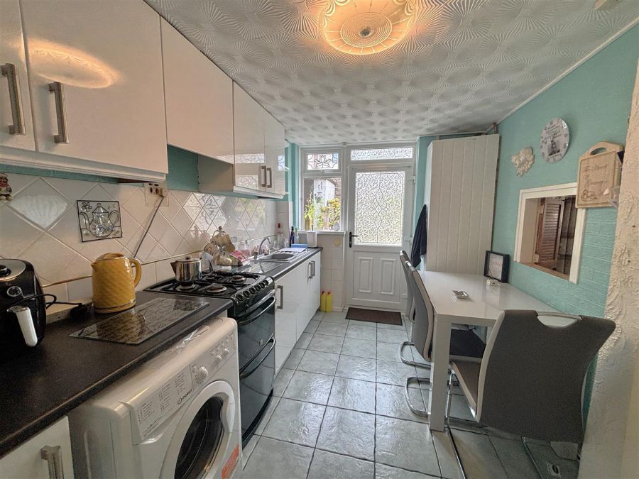 32 Bruslee Way 32 Bruslee Way