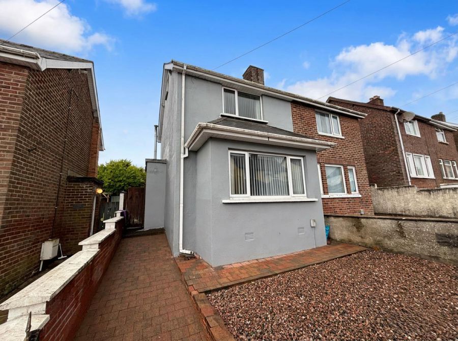 122 Joanmount Park