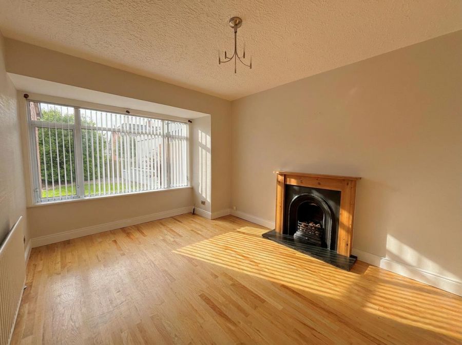 2 Strathmore Park North