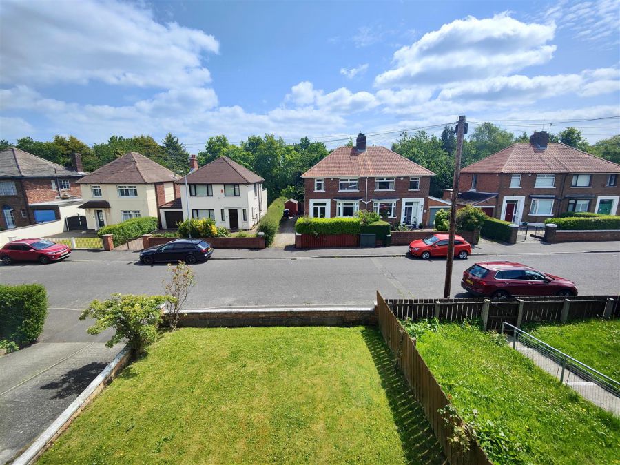 71 Sunningdale Park