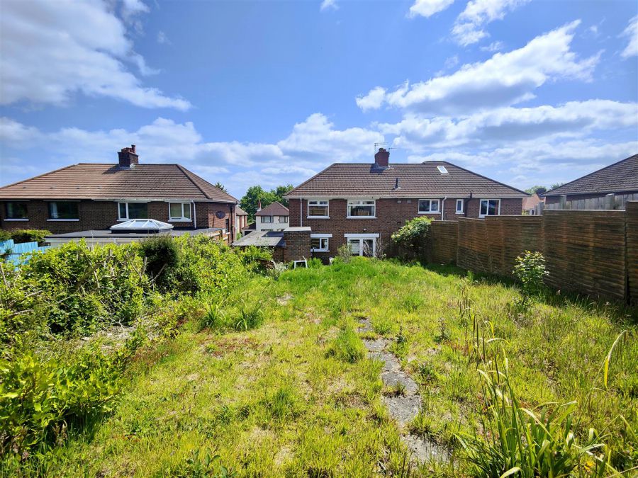 71 Sunningdale Park